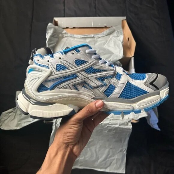 Balenciaga Runners "light blue" - Picture 4 of 5